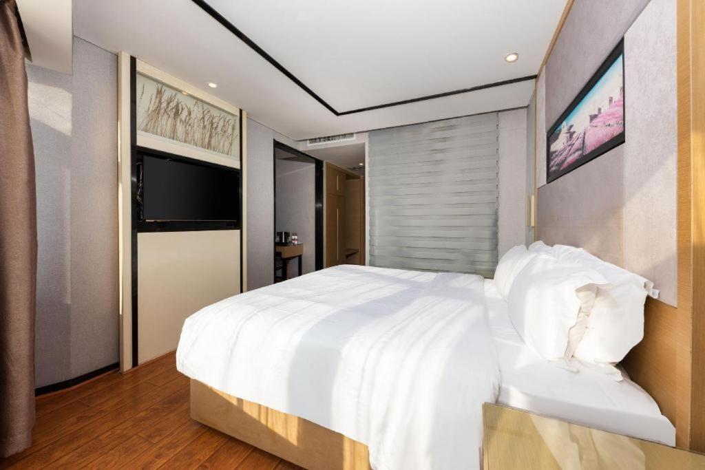 Lavande Hotel Nanchang Ai XI Hu Subway East Station Branch Εξωτερικό φωτογραφία